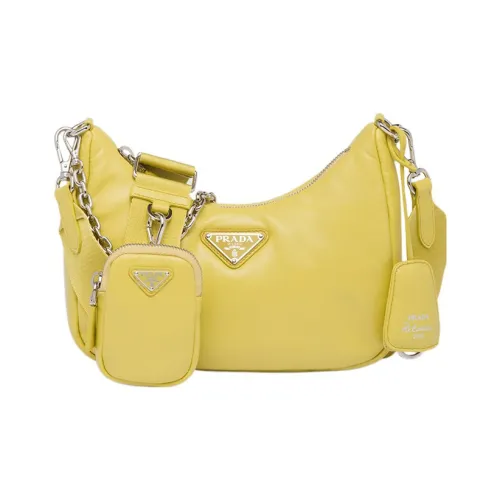 PRADA RE Edition Сумка через плечо из кожи наппа женская зеленая цвет помело