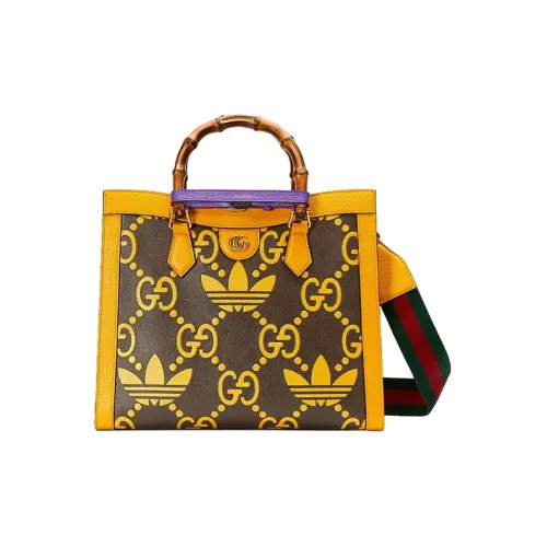 GUCCI Diana Сумки Женские