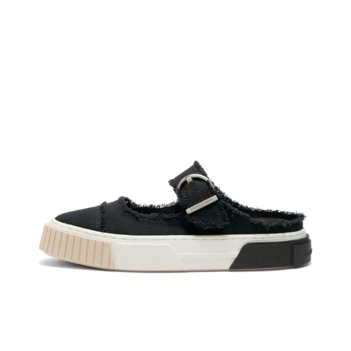 CHARLES&KEITH Домашние тапочки для женщин