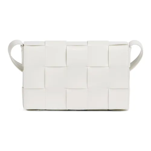Bottega Veneta CASSETTE подушка сумка овчина сумка через плечо Женская белая