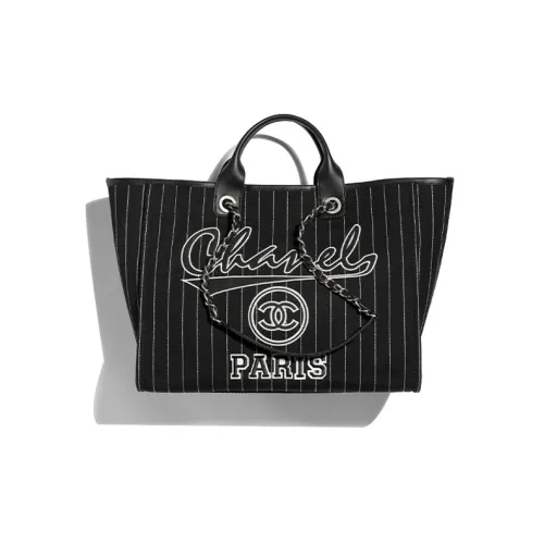 CHANEL Сумки Женские