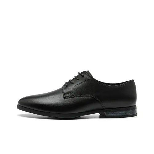 Clarks Мужские низкие туфли черного цвета
