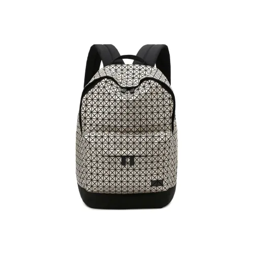ISSEY MIYAKE Daypack Рюкзаки Женские