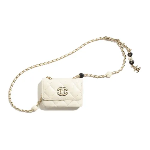 CHANEL Сатин Овечья шкура Бананка Женская Белая