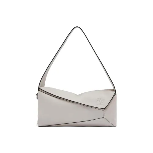 LOEWE Puzzle Hobo Сумки через плечо Женские