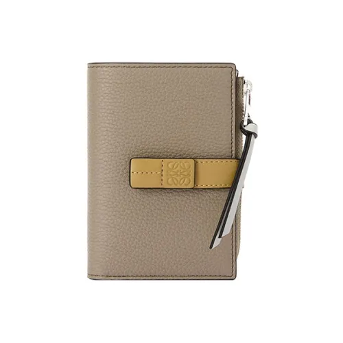 LOEWE Soft с рельефным узором Телячья кожа Кошелек Женские Лавровый зеленый Охра