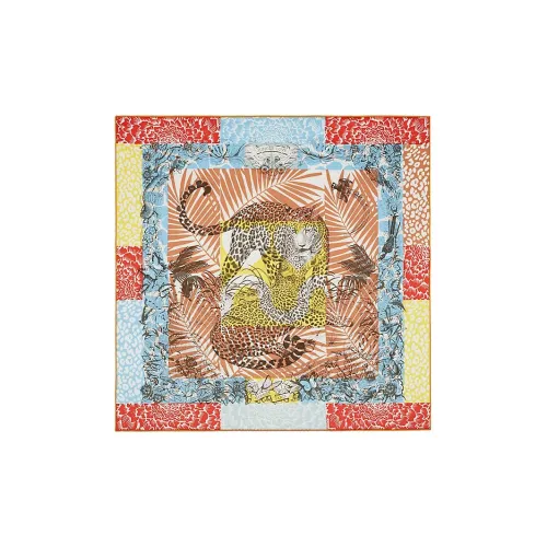 HERMES Шелковые шарфы для женщин