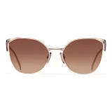 Коричневый