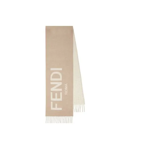 FENDI Вязаные шарфы Женские