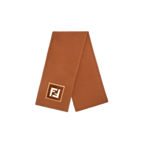 FENDI Вязаные шарфы Коричневый Женские