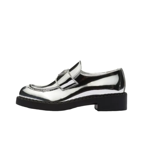 PRADA Лоферы Женские
