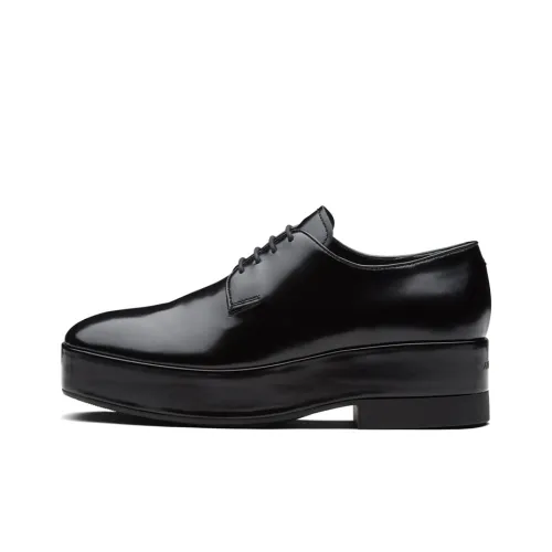 PRADA Туфли Низкие Женские