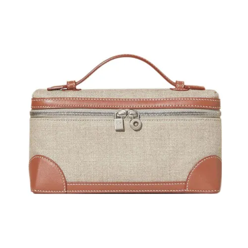 Loro Piana Женские клатчи