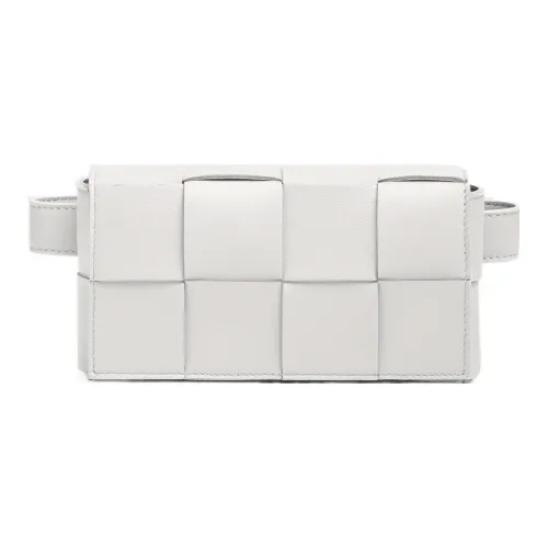 Bottega Veneta Cassette Овчина Сумка тофу Бананка Мини Women's White
