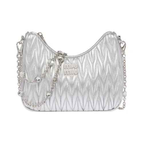 MIU MIU Matelassé Мягкий Овца Кожа Сумка через плечо Сумка на плечо Женская Серебряная