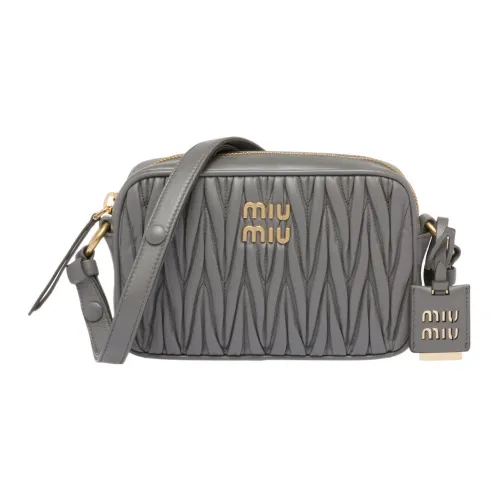 MIU MIU Matelassé Овчина Сумка через плечо Сумка на плечо Женская Светло-Серый