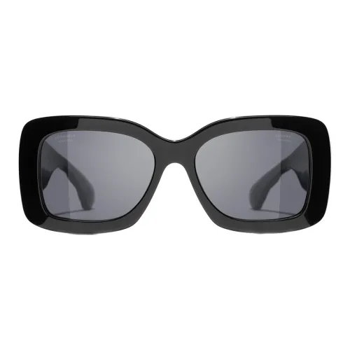 CHANEL Солнцезащитные очки Женские