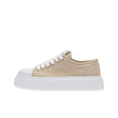 MIU MIU Low-Top Sneakers Женские