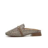 Темно-коричневый