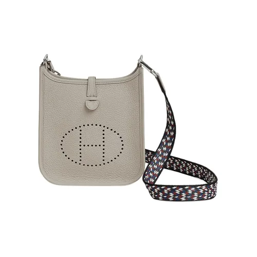 HERMES Evelyne Сумки через плечо Женские