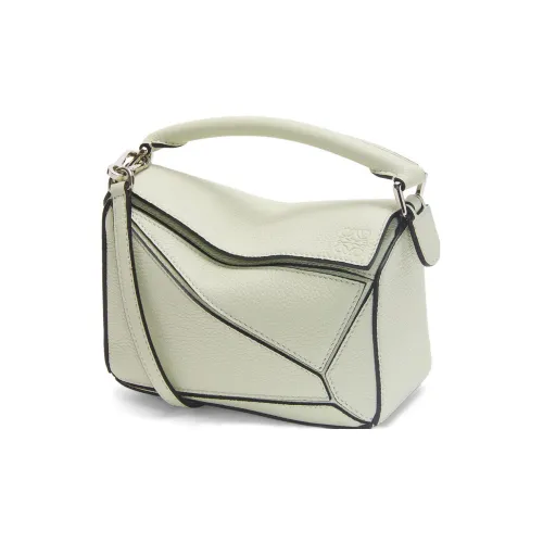 LOEWE Пазл Мягкая крупнозернистая текстура коровьей кожи сумка через плечо мини-сумка женская светло-серо-голубая