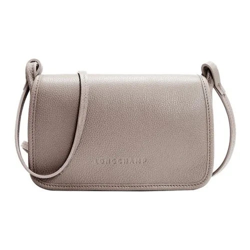 LONGCHAMP Le Foulonné Коровья кожа Кошелек Средний Женские Цвет горлицы