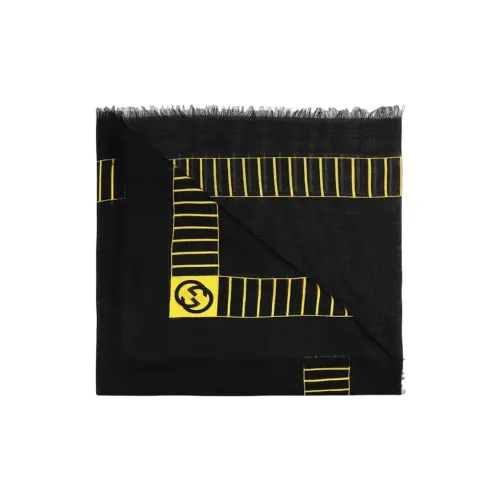 GUCCI Вязаные шарфы Мужской Черный