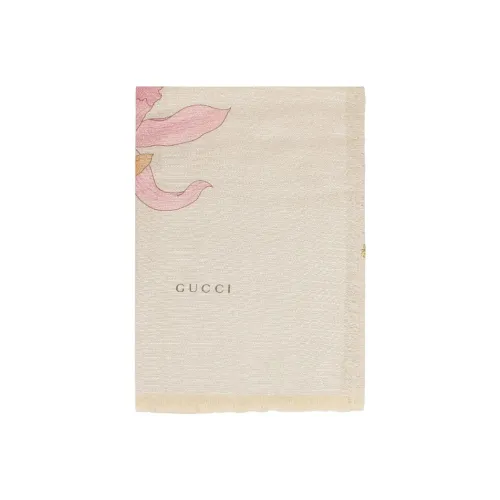 GUCCI Шарфы из шерсти Wool Knit Бежевые Женские