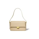 Светло-абрикосовый