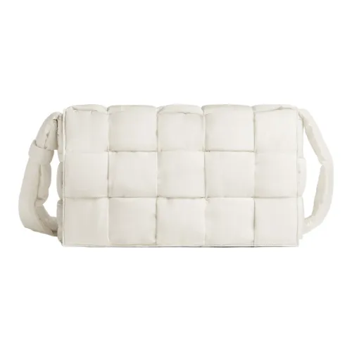 Bottega Veneta Padded Tech Cassette Сумка через плечо Мужская