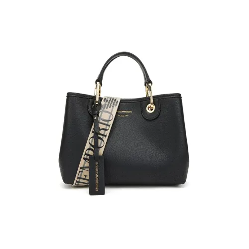 EMPORIO ARMANI Клатчи Женские