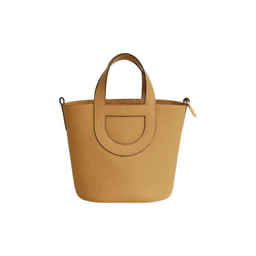 HERMES In The Loop Taurillon Clemence Bullock Кожа с Swift Кожа Сумка Женская Цвет Печенья