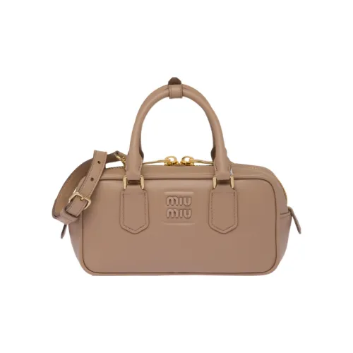MIU MIU Сумка через плечо из кожи женская камео коричневая