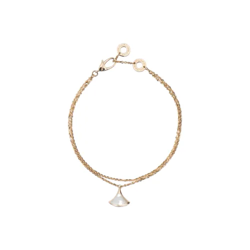 BVLGARI DIVAS’ DREAM Браслет Браслет Divas' Dream, Розовое Золото 18 Карат, Подвеска Из Розового Золота 18 Карат, Перламутр