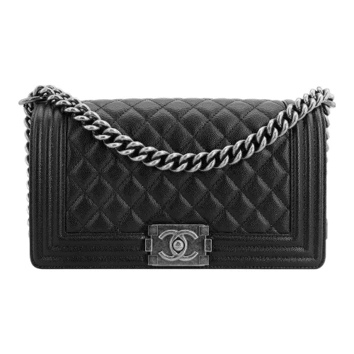 CHANEL Leboy Сумки через плечо Женские