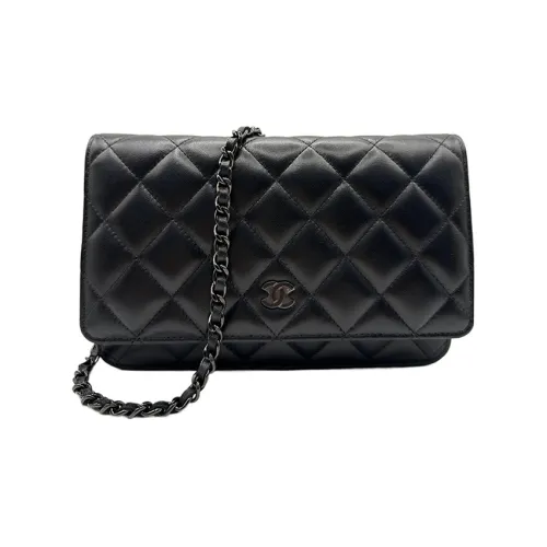 CHANEL 21B Fall WOC Lambskin Цепочка Сумка с клапаном Цепочка Сумка Маленькая Сумка Сумка через плечо Женская Черная