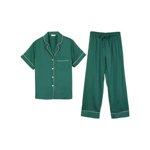 Женские пижамные комплекты