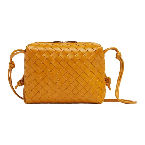 Bottega Veneta Loop Кожа Camera Сумка Сумка для хранения Ручная Сумка на плечо Маленькая Женская Золотисто-коричневая