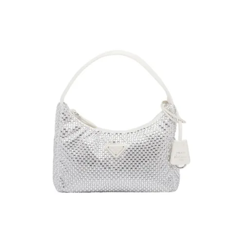 PRADA Сумки через плечо Женские