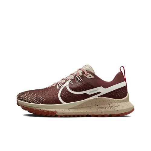 Nike Pegasus Trail 4 Low Топ Повседневные Беговые Кроссовки Женские Коричневые