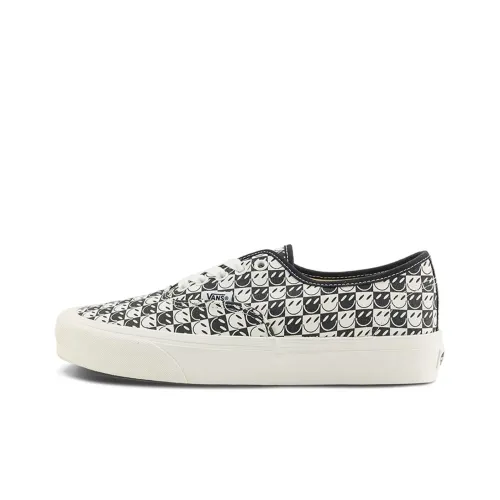 Vans Authentic VR3 Аbrasion Resistant Низкие Кроссовки для скейтбординга Унисекс Черный Белый