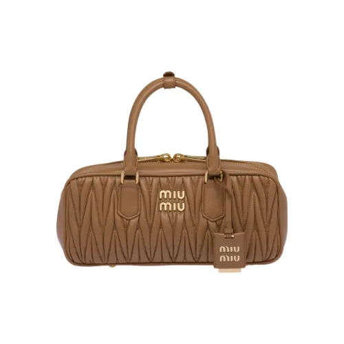 MIU MIU Matelassé Овчина Сумка через плечо Сумка Обычный Женские Карамель