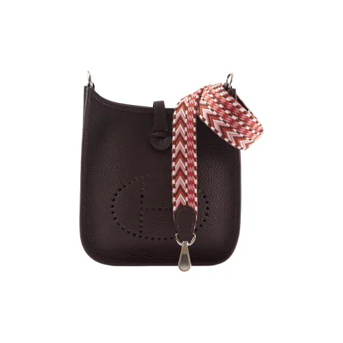 HERMES Evelyne Коровья кожа Сумка через плечо Мини Женская Седло Красный