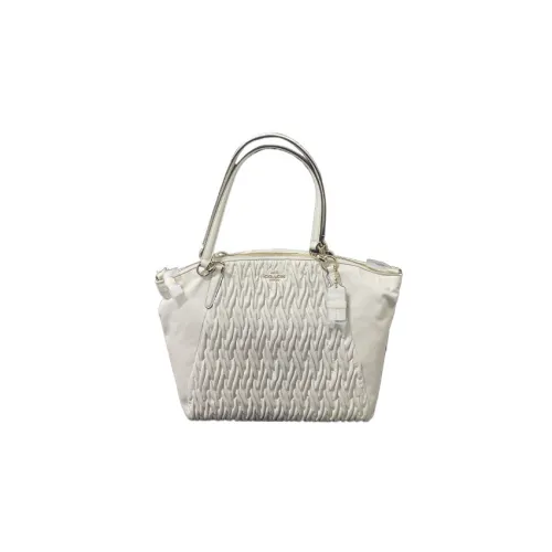 COACH Kelsey Коровья кожа Пельменная сумка Сумка через плечо Женская Белая