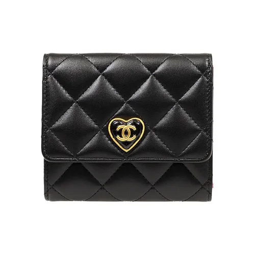 CHANEL Женские кошельки