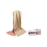 Цветущая слива Шампанское