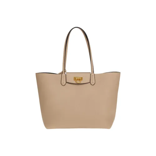 Ferragamo Gancini Телячья кожа Тоут Сумка Сумка для покупок Сумка на плечо Сумка Маленькая Женская Кофейная