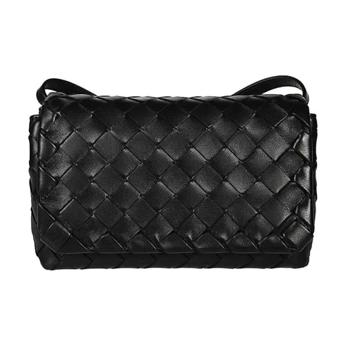 Bottega Veneta Сумка через плечо из кожи женская черная