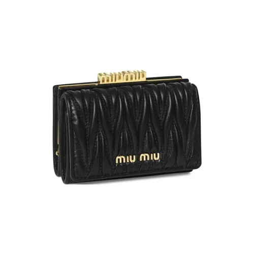 MIU MIU Женские кошельки