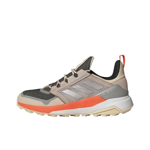 adidas Terrex Trailmaker Slip-Resistant Abrasion-Resistant Lightweight Low-Top Streetwear Men's Beige Gray adidas Terrex Trailmaker Противоскользящий Устойчивый к истиранию Легкий Низкий Топ Уличная Обувь Мужская Бежевый Серый